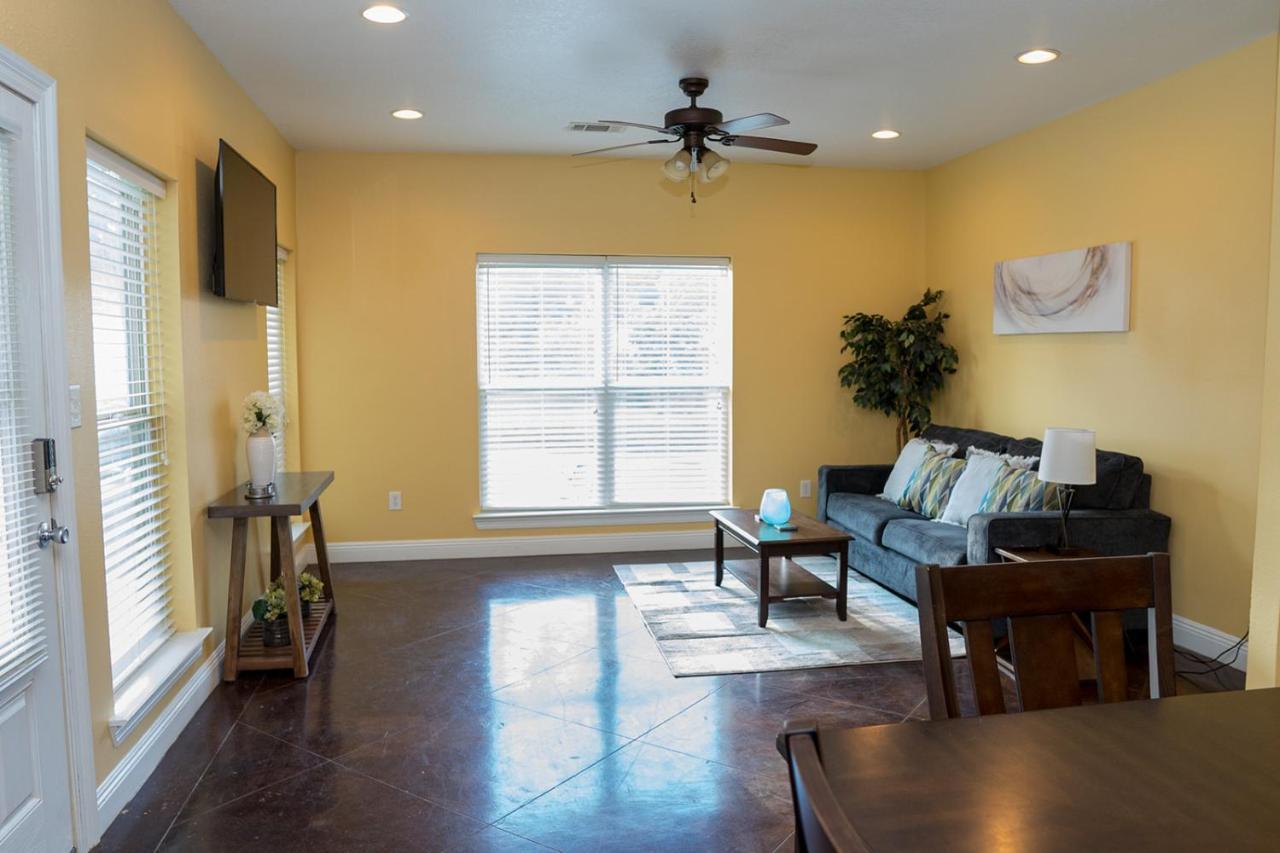 Serene 3Br Apartment 4Tvs Free Wi-Fi & Parking -E- Moss Point Exterior foto