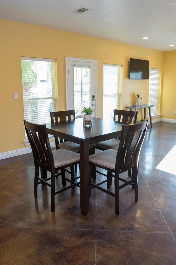 Serene 3Br Apartment 4Tvs Free Wi-Fi & Parking -E- Moss Point Exterior foto