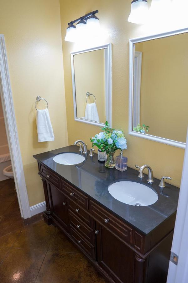 Serene 3Br Apartment 4Tvs Free Wi-Fi & Parking -E- Moss Point Exterior foto
