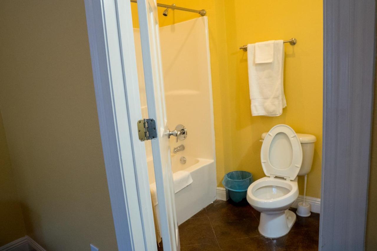 Serene 3Br Apartment 4Tvs Free Wi-Fi & Parking -E- Moss Point Exterior foto